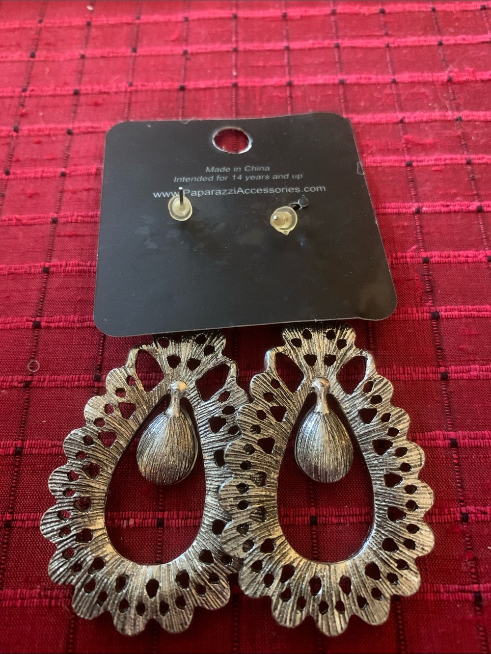 paparazzi Purple Teardrop Crystal Filigree Dangle Earrings - Picture 3 of 4